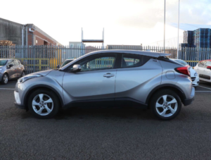 2018 Toyota C-Hr 1.8 Vvt-H Icon SUV 5dr Petrol Hybrid CVT Euro 6 (s/s) (122 Ps) in Silver — image 6