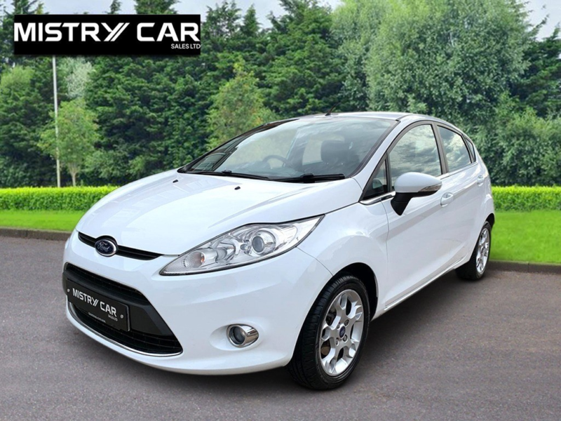 2011 Ford Fiesta 1.3 Zetec in White — image 1