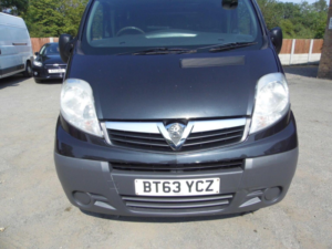 2013 Vauxhall Vivaro 2.0 2700 Cdti Fwd L1 4dr in Black — image 2