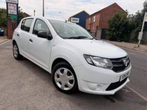 2014 Dacia Sandero 1.2 Ambiance Euro 5 5dr in White — image 2