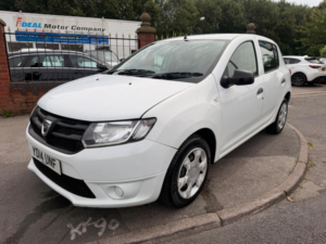 2014 Dacia Sandero 1.2 Ambiance Euro 5 5dr in White — image 5
