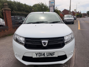 2014 Dacia Sandero 1.2 Ambiance Euro 5 5dr in White — image 6