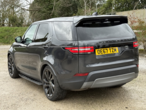 2018 Land Rover Discovery 3.0 Td V6 Hse Luxury in Grey — image 6