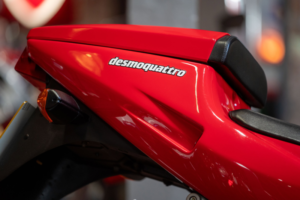 1993 Ducati 851 *showroom Condition* in Red — image 4