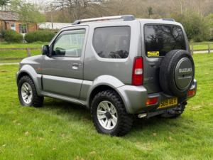 2009 Suzuki Jimny 1.3 Jlx+ in Grey — image 6