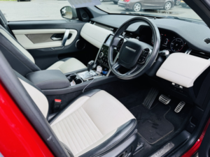 2020 Land Rover Discovery Sport 2.0 D180 Mhev R-Dynamic Se in Red — image 4