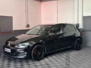 2013 Volkswagen Golf 2.0 Tdi Bluemotion Tech Gt Hatchback 5dr Diesel Manual Euro 5 (s/s) (150 Ps) in Black — image 3