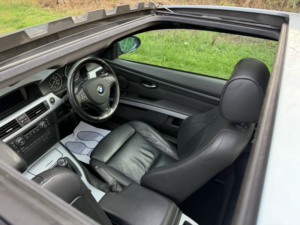 2009 BMW 3 Series 3.0 330i M Sport Coupe in Blue — image 5