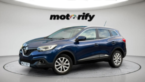 2017 Renault Kadjar 1.5 Dci Dynamique Nav Euro 6 (s/s) 5dr in Blue — image 2