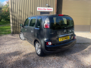 2013 Citroen C3 Picasso 1.6 Hdi Vtr+ Euro 5 5dr in Grey — image 4