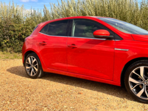 2017 Renault Megane 1.5 Dci Dynamique S Nav Euro 6 (s/s) 5dr in Red — image 6