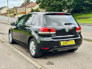 2012 Volkswagen Golf 1.4 Tsi Comfort Line in Black — image 6