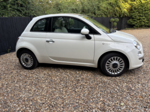 2014 Fiat 500 1.2 500 1.2 Lounge in White — image 2