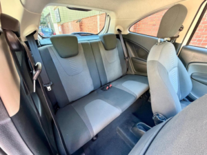 2015 Ford Ka 1.2 Zetec Euro 5 (s/s) 3dr in White — image 4