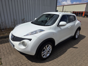 2012 Nissan Juke 1.6 Acenta Premium in White — image 5