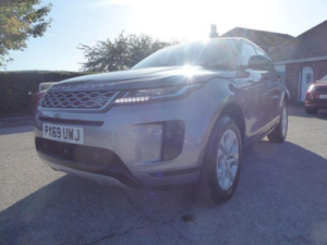 2019 Land Rover Range Rover Evoque 2.0 D150 S Auto 4WD Euro 6 (s/s) 5dr in Grey — image 6