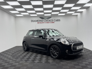 2017 MINI Hatch