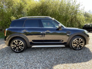 2020 MINI Countryman 1.5 Countryman Cooper All4 Sport in Black — image 6