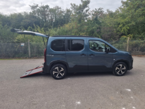 2025 Peugeot Rifter