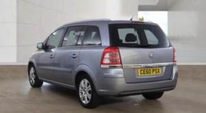 2010 Vauxhall Zafira 1.9 Cdti Elite Auto Euro 4 5dr in Silver — image 3