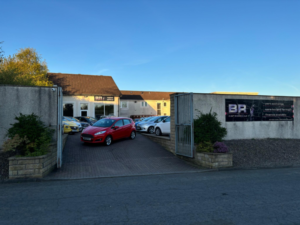 2015 Ford Fiesta 1.25 Zetec Euro 5 5dr in Red — image 2