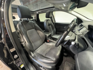 2017 Land Rover Discovery Sport 2.0 Sd4 Hse Luxury Auto 4WD Euro 6 (s/s) 5dr in Black — image 3