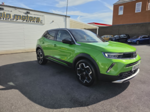 2023 Vauxhall Mokka 1.2 Mokka Ultimate 1.2 136ps 6-Speed Manual in Green — image 2
