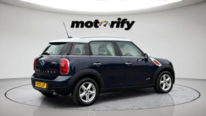 2013 MINI Countryman 2.0 Cooper D Auto All4 Euro 5 5dr in Blue — image 5