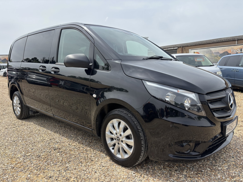 2018 Mercedes-Benz Vito Wheelchair Accessible Vehicle Wav 1.6 111 Cdi Bluetec Pro in Black — image 1