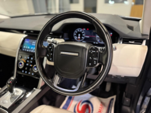 2019 Land Rover Discovery Sport 2.0 D180 Mhev Hse Auto 4WD Euro 6 (s/s) 5dr in Blue — image 2