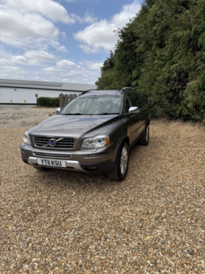 2011 Volvo Xc90 2.4 D5 Executive in Grey — image 3