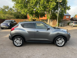 2012 Nissan Juke 1.6 Tekna in Grey — image 3