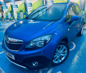 2016 Vauxhall Mokka 1.6i Exclusiv SUV 5dr Petrol Manual 2WD Euro 6 (s/s) (115 Ps) in Blue — image 4