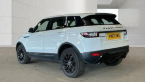 2017 Land Rover Range Rover Evoque 2.0 Ed4 Se Fwd Euro 6 (s/s) 5dr in White — image 3