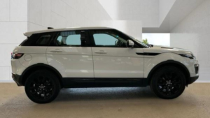 2017 Land Rover Range Rover Evoque 2.0 Ed4 Se Fwd Euro 6 (s/s) 5dr in White — image 5