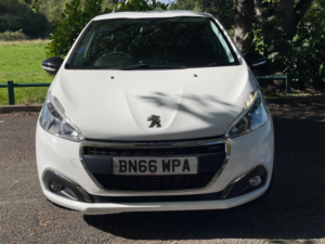 2016 Peugeot 208 1.2 Puretech Gt Line Euro 6 (s/s) 3dr in White — image 2