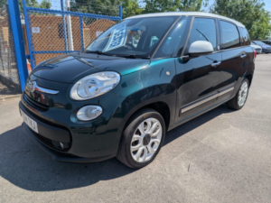 2014 Fiat 500l 1.3 500l Mpw Lounge 1.3 Multijet 7 Seats in Green — image 3