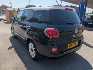 2014 Fiat 500l 1.3 500l Mpw Lounge 1.3 Multijet 7 Seats in Green — image 4