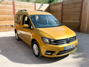 2020 Volkswagen Caddy Life 3 SEAT Auto Passenger Up Front Wheelchair Accessible Disabled Access Vehicle Wav in Yellow — image 4
