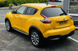 2015 Nissan Juke 1.2 Dig-T Tekna in Yellow — image 5
