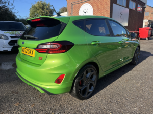 2022 Ford Fiesta 1.5 Fiesta St-3 5 Door 1.5l Ecoboost 200ps Fwd 6-Speed Manual in Green — image 3
