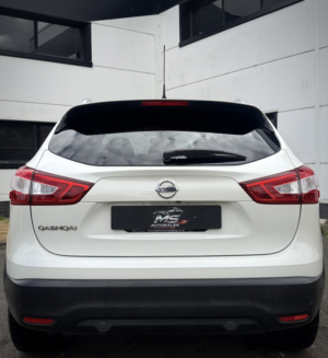 2016 Nissan Qashqai 1.2 Dig-T N-Connecta in White — image 4
