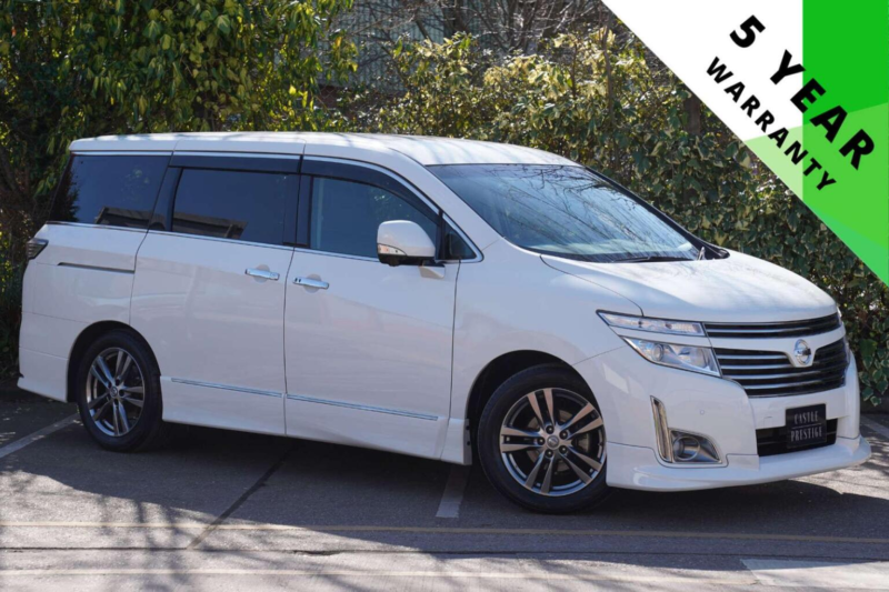 2012 Nissan Elgrand 2.5 Highway Star Urban Chrome 5dr 7 Seats in White — image 1