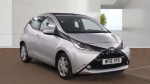 2016 Toyota Aygo 1.0 Vvt-I X-Pression in Silver — image 2