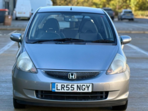 2005 Honda Jazz 1.4 I-Dsi Se CVT-7 5dr in Silver — image 4