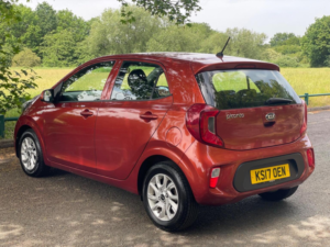 2017 Kia Picanto 1.0 2 Euro 6 5dr in Orange — image 4
