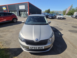 2015 Skoda Fabia 1.0 S in Beige — image 3