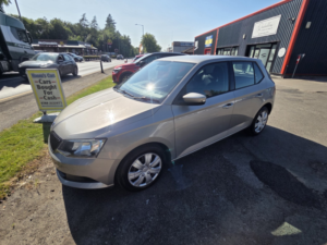 2015 Skoda Fabia 1.0 S in Beige — image 4