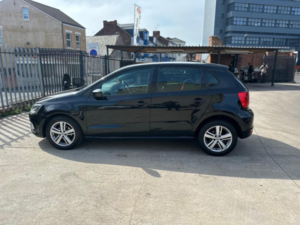 2016 Volkswagen Polo 1.2 Tsi Bluemotion Tech Match Euro 6 (s/s) 5dr in Black — image 2