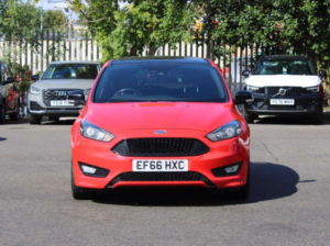 2016 Ford Focus 1.5t Ecoboost Zetec S Red Edition Euro 6 (s/s) 5dr in Red — image 3